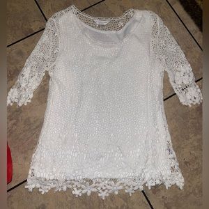 Beautiful white lace Christopher & banks blouse petite XL -runs small